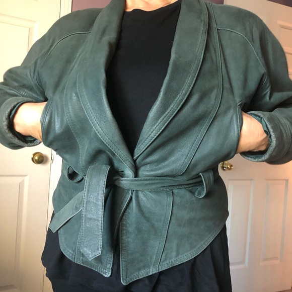 Leather jacket - Picture 2 of 4